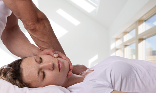 Therapeutic neck massage session